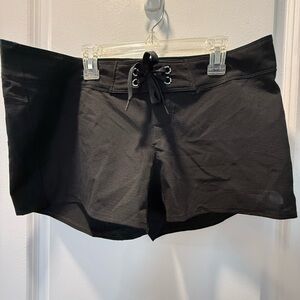 NWT Women’s Northface Board Short Sz 8